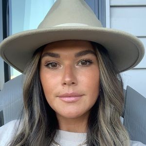 Meet your Posher, Morgan